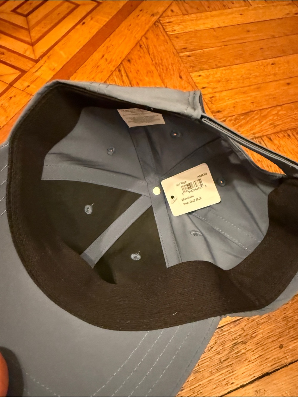 ALO Performance Off Duty Cap (NWT) - Picture 6 of 6